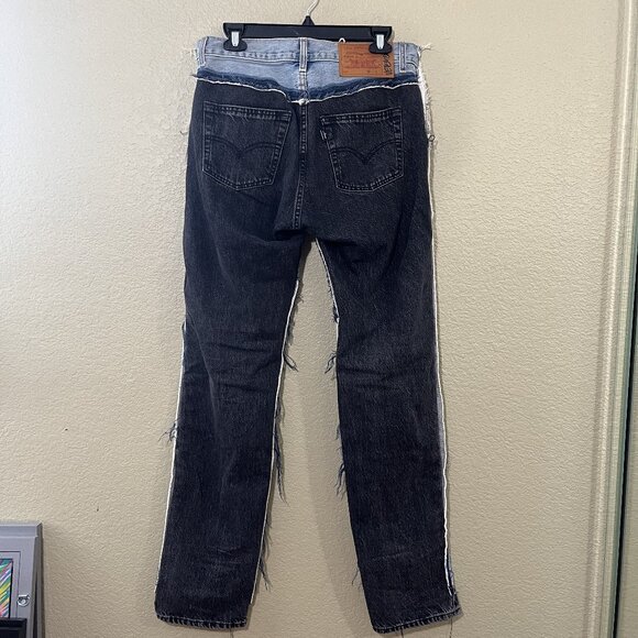 Vetements - Levi's SS19 Reconstructed Split Two Tone Denim - Picture 4 of 8